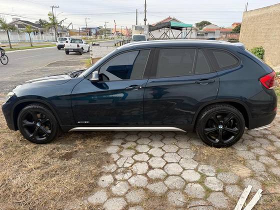 BMW X1 2.0 16V TURBO GASOLINA SDRIVE20I 4P AUTOMÁTICO BMW X1 2.0 16V TURBO GASOLINA SDRIVE20I 4P AUTOMÁTICO